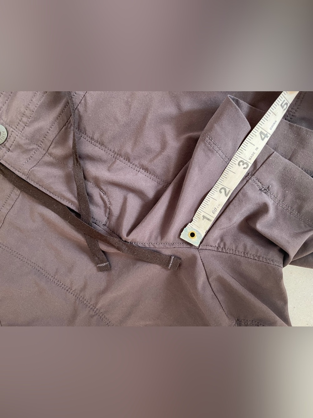 Athleta Costa Short Women’s 8 Brown Featherweight Stretch Hiking Travel Outdoor - Picture 8 of 10